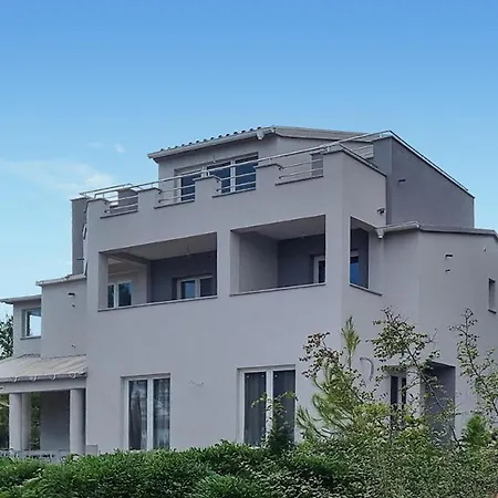 1 Bedroom Amazing In Daire