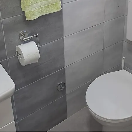 1 Bedroom Stunning In Apartment Pridraga