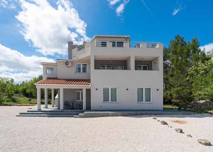 1 Bedroom Amazing In Pridraga